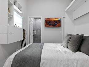 2376 NW 2nd St, Miami FL 33125