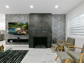 2376 NW 2nd St, Miami FL 33125