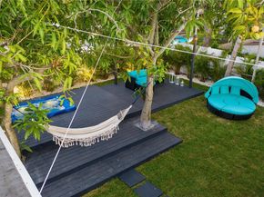 2376 NW 2nd St, Miami FL 33125