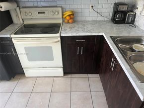 95 SW 15 Rd, Homestead FL 33030