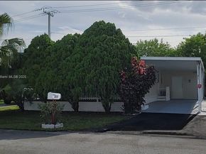 371 NW 135th Way, Plantation FL 33325