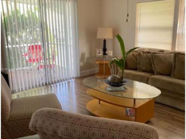 371 NW 135th Way, Plantation FL 33325