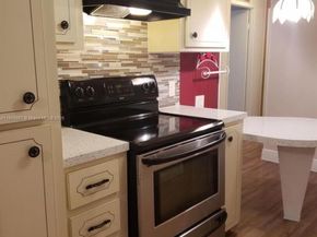 371 NW 135th Way, Plantation FL 33325