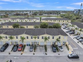 4040 NW 11th St, Lauderhill FL 33313