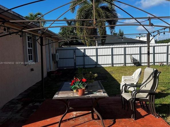 29701 SW 158th Pl, Homestead FL 33033