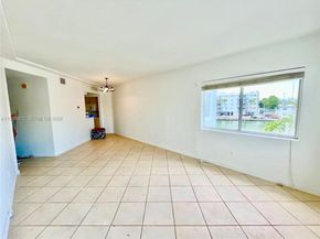 1185 Marseille Dr 309, Miami Beach FL 33141