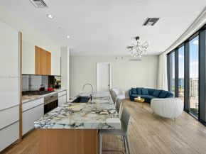 2831 S Bayshore Dr PH8, Miami FL 33133