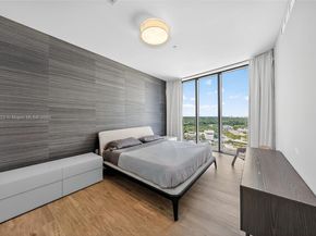 2831 S Bayshore Dr PH8, Miami FL 33133