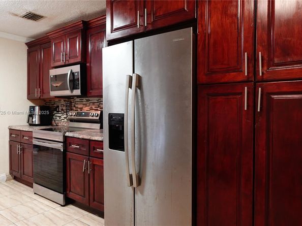 20021 NW 14th Ave, Miami Gardens FL 33169