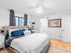 2 Flint Way, Boynton Beach FL 33426