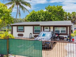 901 NW 34th Ter, Lauderhill FL 33311