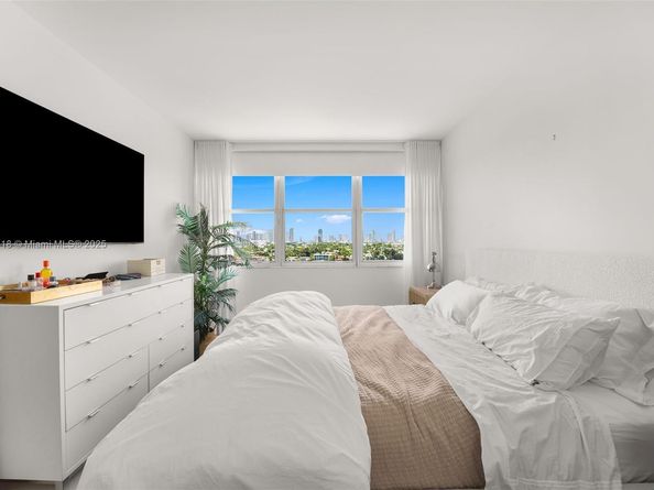 3 Island Ave 11G, Miami Beach FL 33139