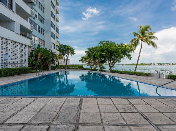 3 Island Ave 11G, Miami Beach FL 33139