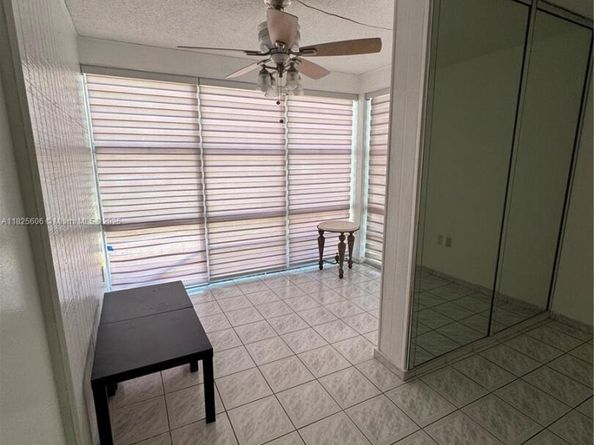17620 Atlantic Blvd 105, Sunny Isles Beach FL 33160