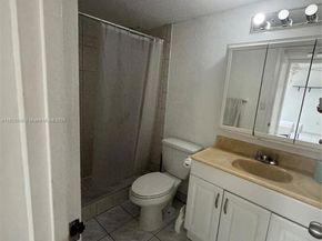 17620 Atlantic Blvd 105, Sunny Isles Beach FL 33160