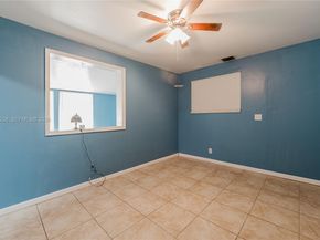 5737 Grant St, Hollywood FL 33021
