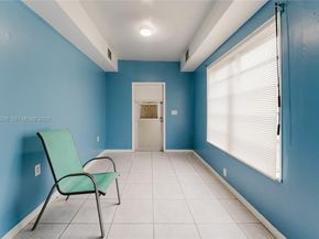 5737 Grant St, Hollywood FL 33021