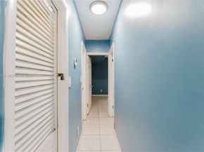 5737 Grant St, Hollywood FL 33021
