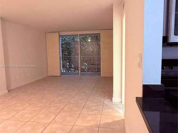 777 NE 62nd St C415, Miami FL 33138
