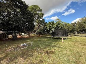 17520 NW 18th Ave, Miami Gardens FL 33056