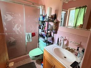 17520 NW 18th Ave, Miami Gardens FL 33056