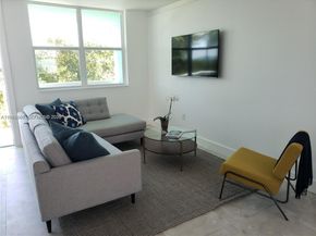 301 Ocean Dr 302, Miami Beach FL 33139