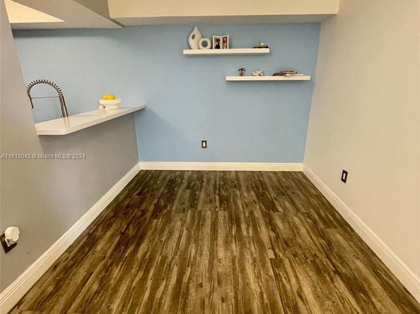 11800 SW 18th St 1314, Miami FL 33175