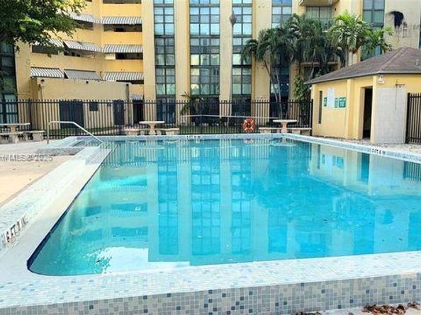 11800 SW 18th St 1314, Miami FL 33175