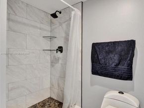 1514 Whitehall Dr 405, Davie FL 33324