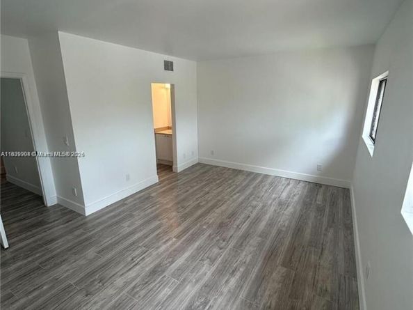 4632 NW 90th Ave, Sunrise FL 33351