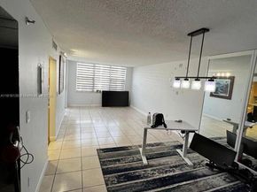 17890 W Dixie Hwy 421 Hwy 421, Miami FL 33160