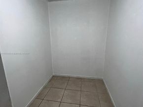 17890 W Dixie Hwy 421 Hwy 421, Miami FL 33160