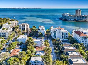 3535 W Glencoe St, Miami FL 33133