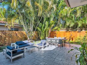 3535 W Glencoe St, Miami FL 33133