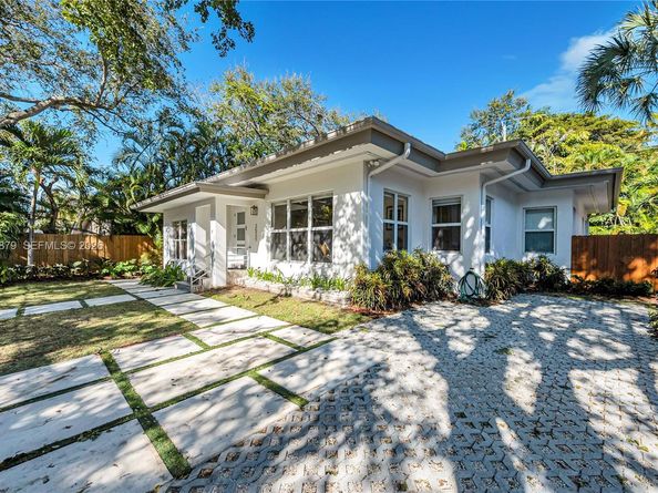 3535 W Glencoe St, Miami FL 33133