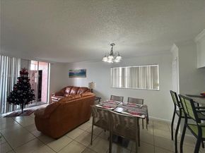 19805 SW 114th Ave 219, Miami FL 33157