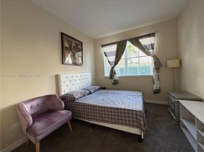 1385 SE 26th Ave, Homestead FL 33035