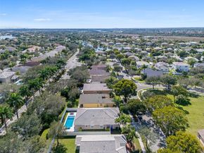 1861 NW 142nd Ter, Pembroke Pines FL 33028