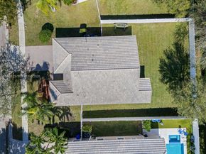 1861 NW 142nd Ter, Pembroke Pines FL 33028