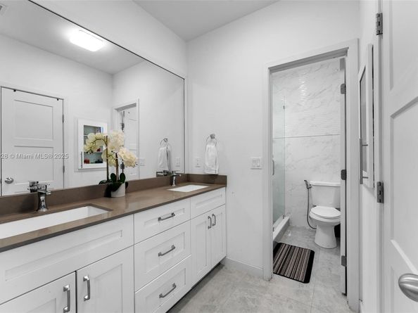 22801 SW 123rd Ave, Miami FL 33170