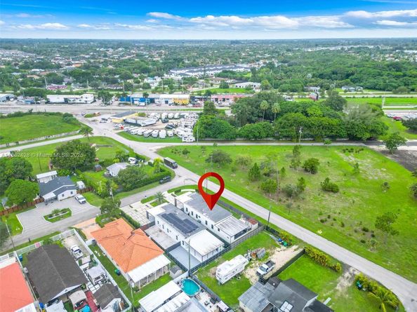 22801 SW 123rd Ave, Miami FL 33170