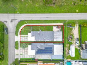 22801 SW 123rd Ave, Miami FL 33170