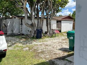 11431 SW 193rd Ter, Miami FL 33157