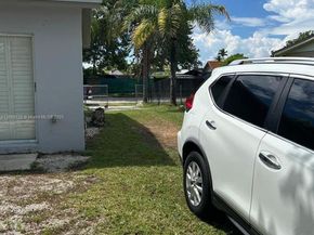 11431 SW 193rd Ter, Miami FL 33157