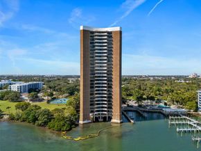 720 NE 69th St 11S, Miami FL 33138