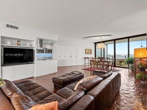 720 NE 69th St 11S, Miami FL 33138