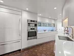 720 NE 69th St 11S, Miami FL 33138