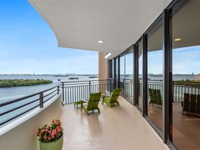 720 NE 69th St 11S, Miami FL 33138