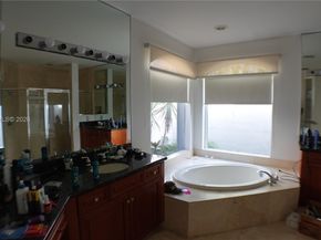 2503 Provence Cir, Weston FL 33327