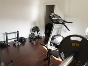 2503 Provence Cir, Weston FL 33327